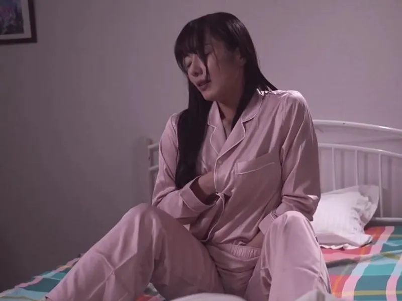 Thủ dâm hàng đêm vì gã chồng bỏ bê, bà xã quyết định tìm đến ứng dụng hèn hò